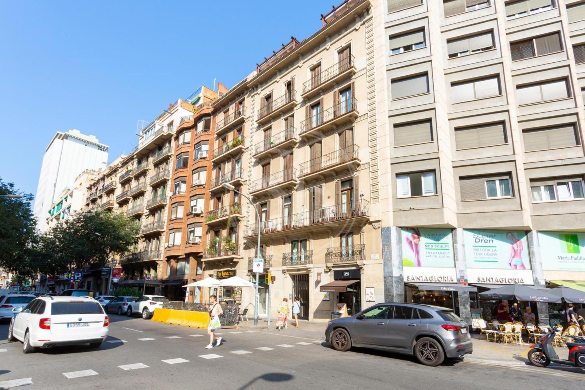 Practico Con Terraza En Eixample Apartamento Barcelona